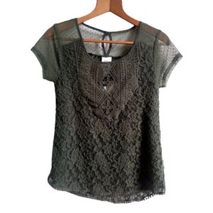 Self Esteem Khaki Lace Short Sleeve Top NWT Size Medium